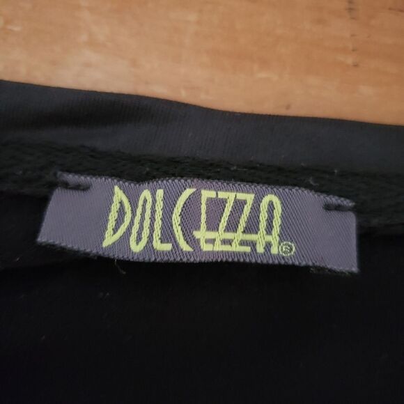 🦋3/$25 Dolcezza Large Black Red Print Long Sleeve V-neck Top - Picture 6 of 9